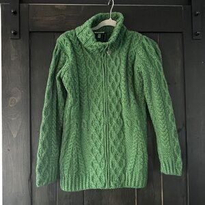 Green vintage cable knit, Irish Merino wool zip up sweater